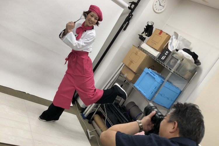 コックさんのコスプレで写真を撮られました